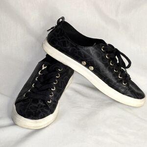 Calvin Klein casual shoes size 7 womans